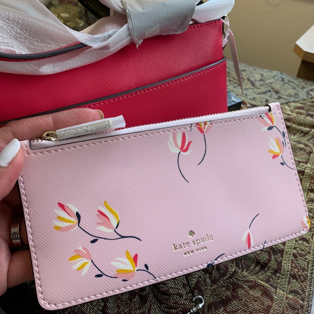Authentic Kate Spade Saffiano leather top zip Crosby w large card holder - Picture 14 of 16